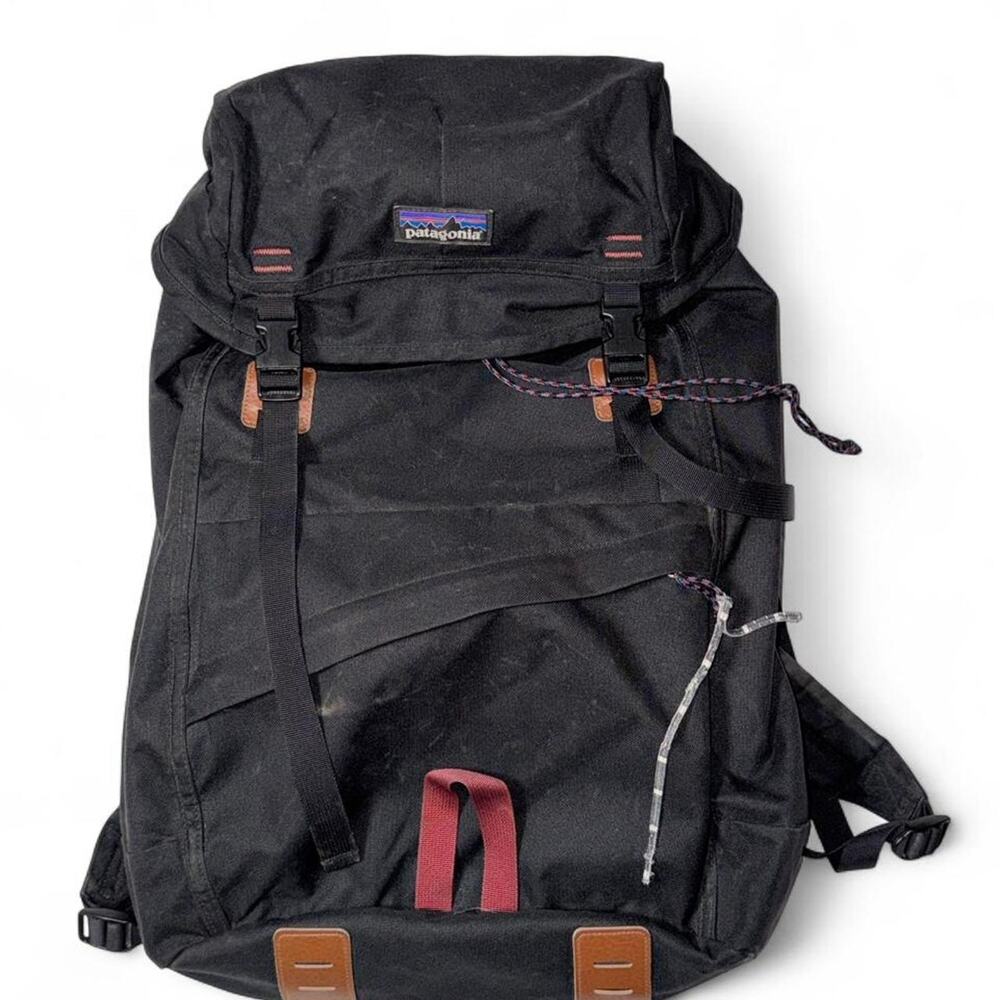 Patagonia Arbor Grande Pack 32L Backpack Heritage Black Red Lining